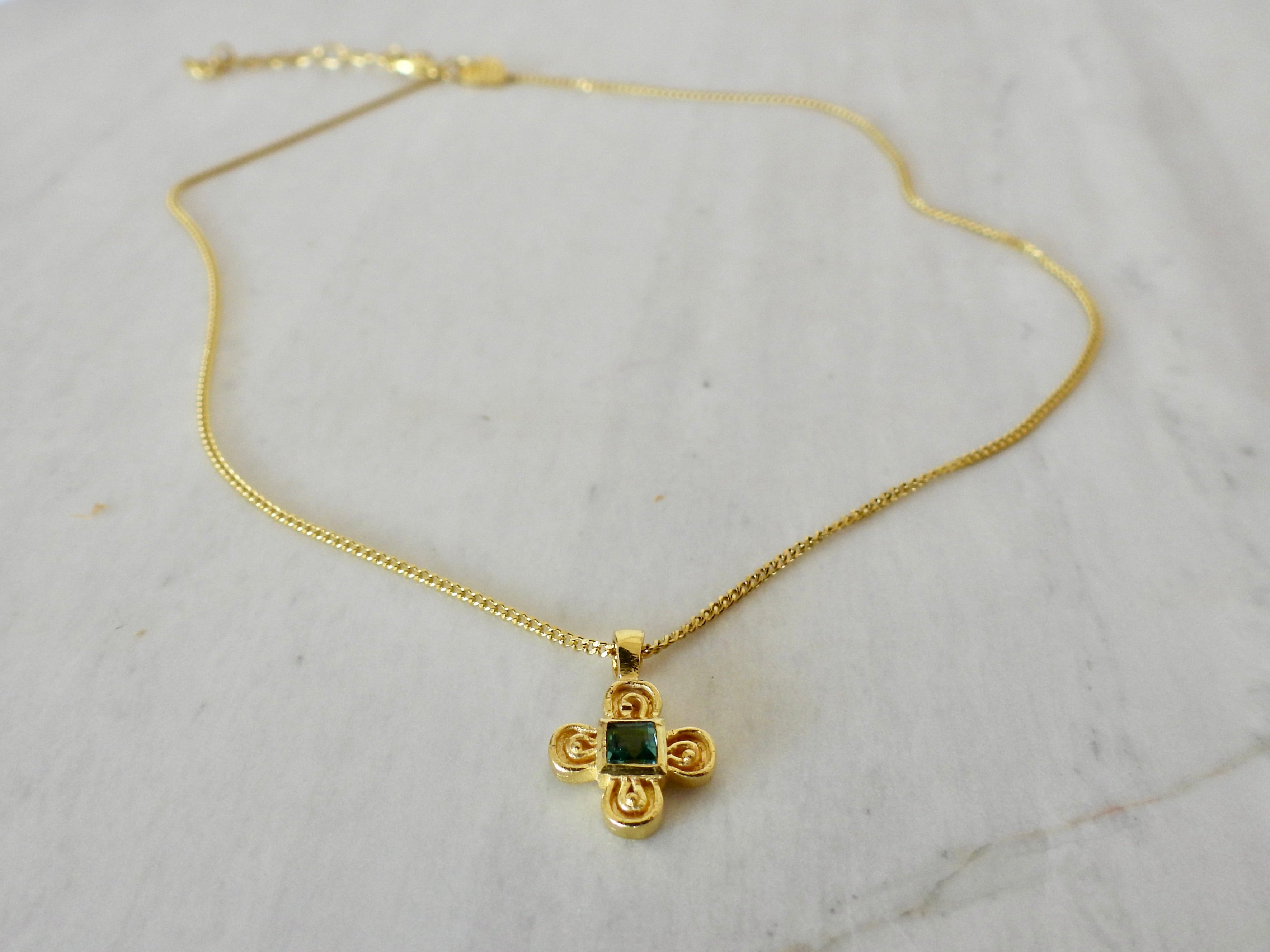 KYAH NECKLACE