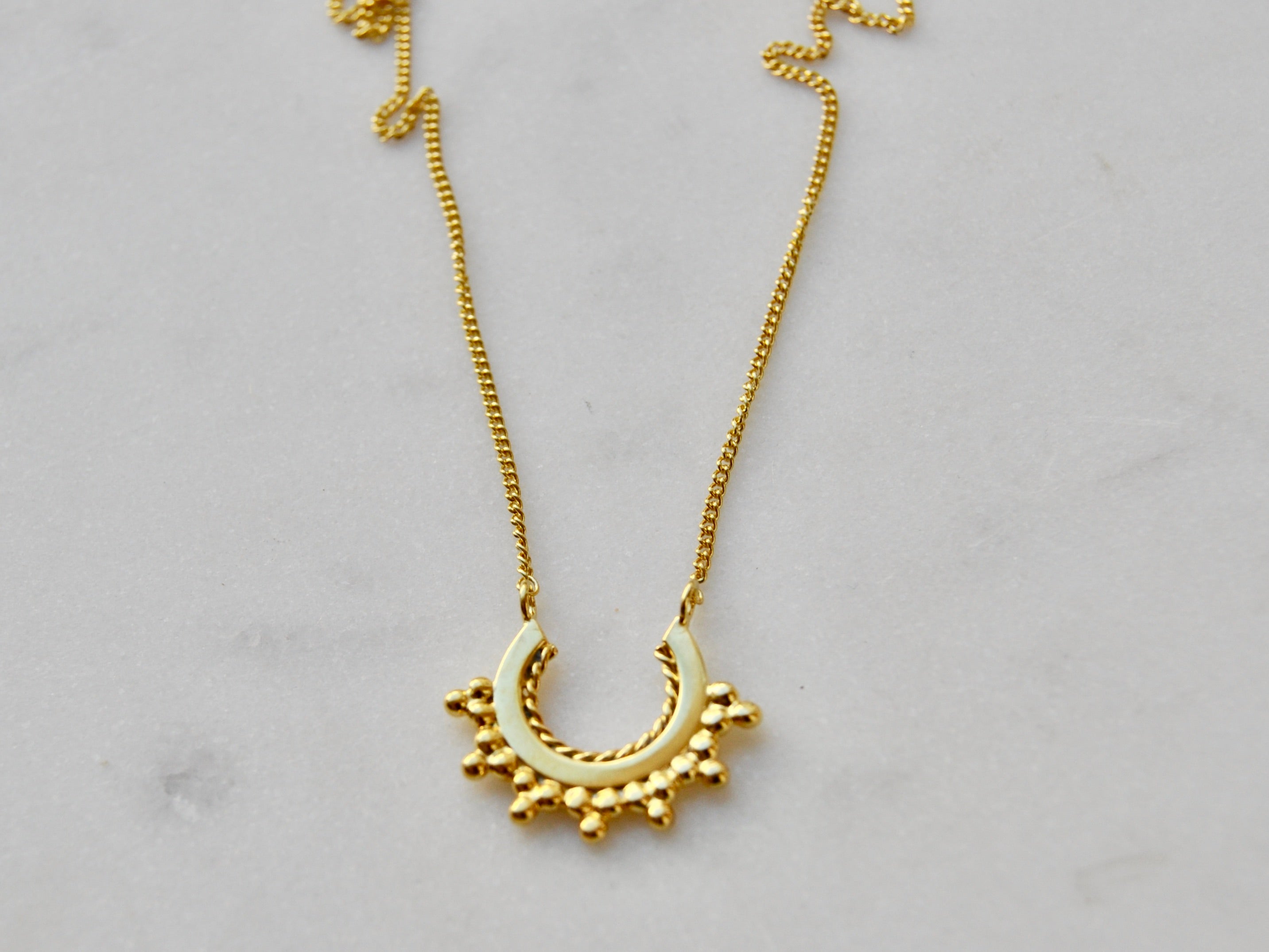 SASHI NECKLACE