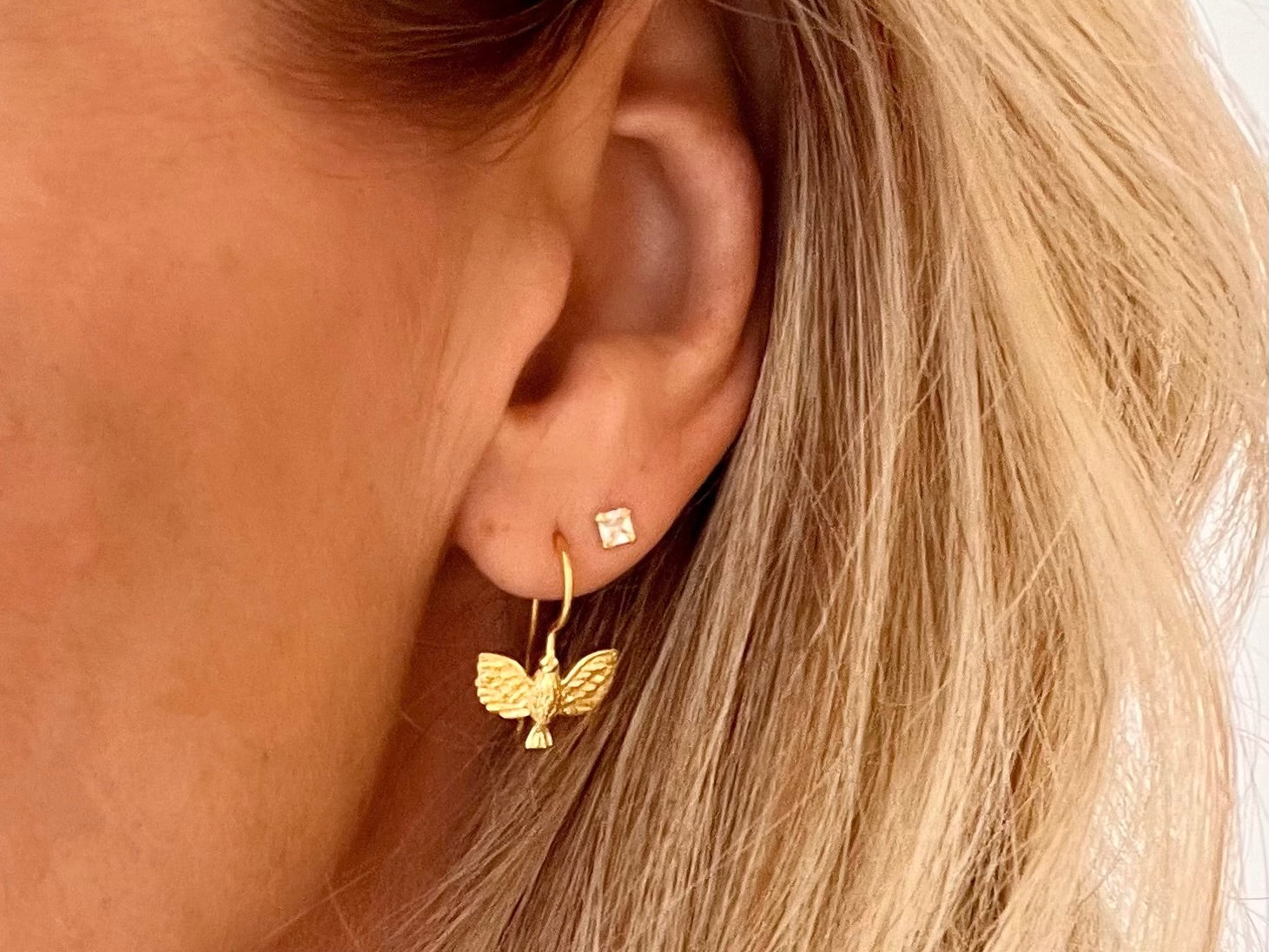 EVER HOOK EARRINGS
