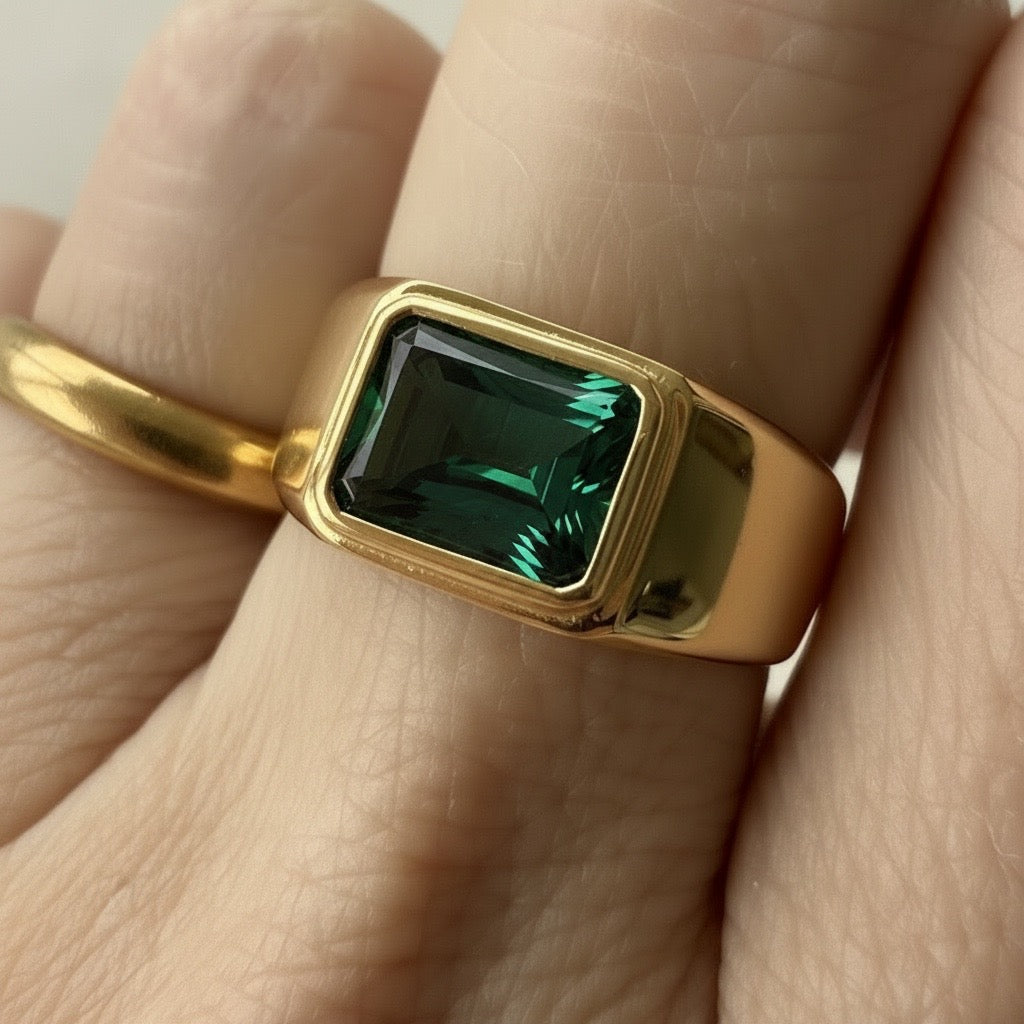 Artemis ring with Green Quartz