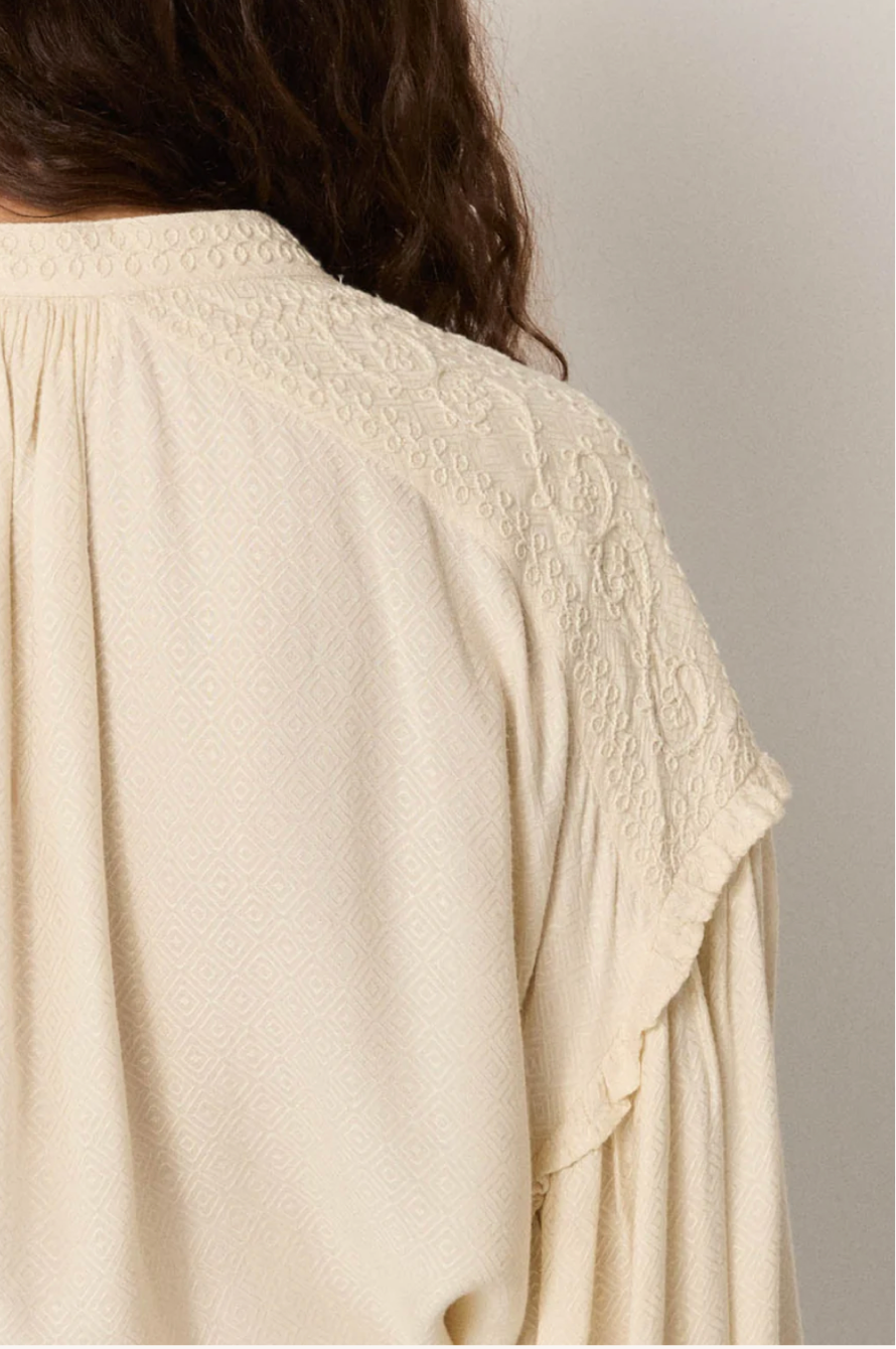 Maison Hotel Vega Blouse- Casablanca Muse